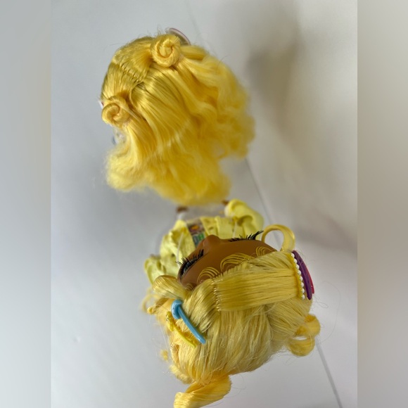 Rainbow High / Jr High Sunny Madison Doll Lot 2 Dolls - Picture 10 of 12